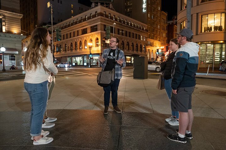 Phantom's Parade on Prospect: Cleveland Ghost Tours