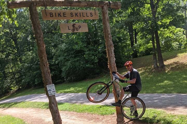3-Hour Guided Mountain Biking in the Blue Ridge Mountains