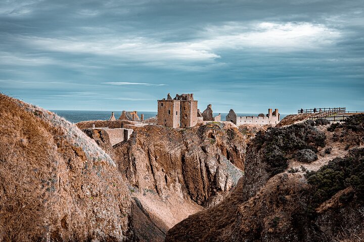 Private Tour - Edinburgh to St Andrews, Dunnottar Castle & Dundee