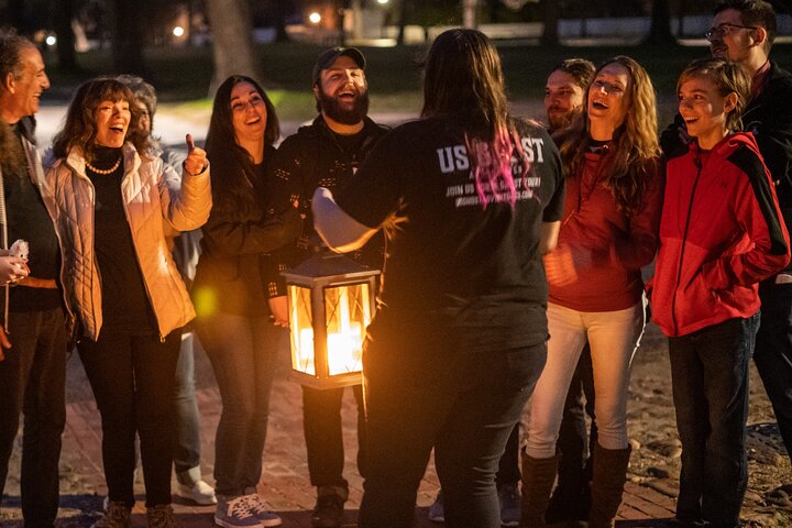 Milwaukee Morbid Mirrorlight Ghost Tours