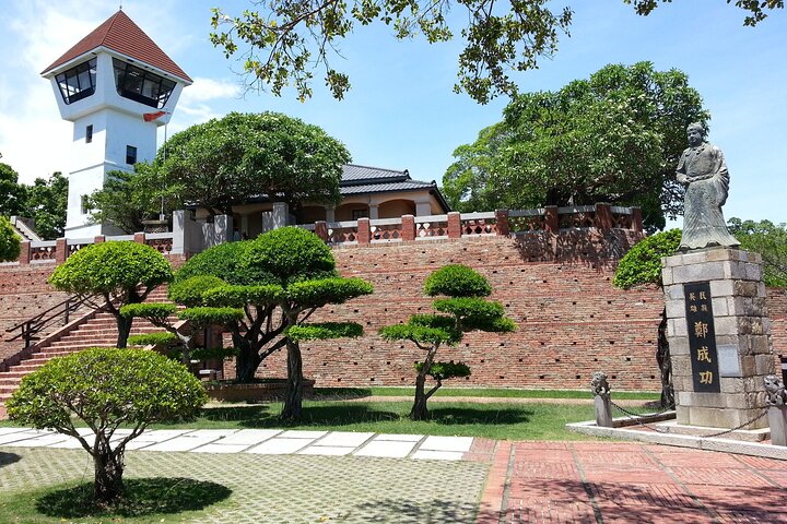 5-Day Best of Taiwan: Sun Moon Lake, Tainan, Kaohsiung, Hualien