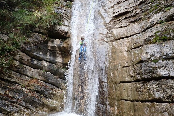 Canyoning "Gumpenfever" - beginner Canyoningtour for everyone