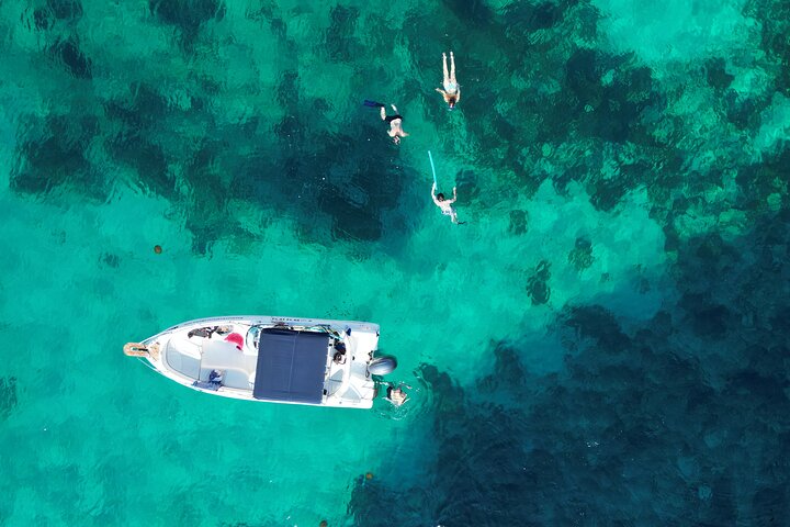Malta Private Boat Trip: Blue Lagoon, Gozo and Comino T3