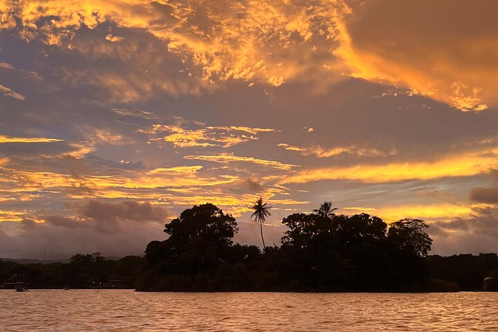 Paddle Boarding and Meditation Wellness Experience in Las Isletas