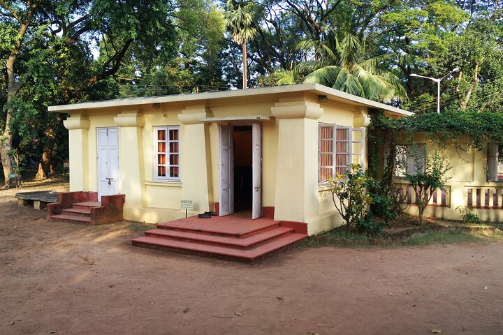 Private Guided Day Trip to Santiniketan from Kolkata (Calcutta)