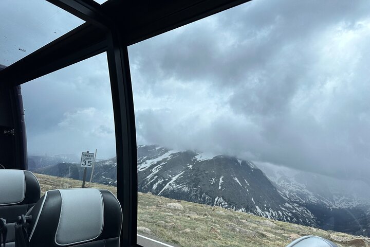 Retractable Glass Top Tour in Rocky Mountain National Park