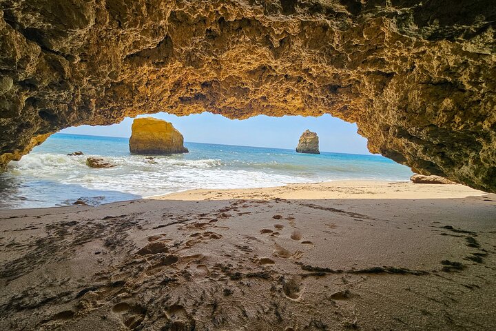 From Faro: Visit Benagil Cave, Marinha Beach, Algar Seco & More