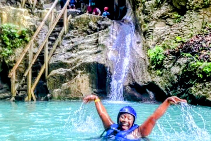 AMBER COVE-TAINO BAY 5 Zip Lines 7 Waterfalls + Locale Food