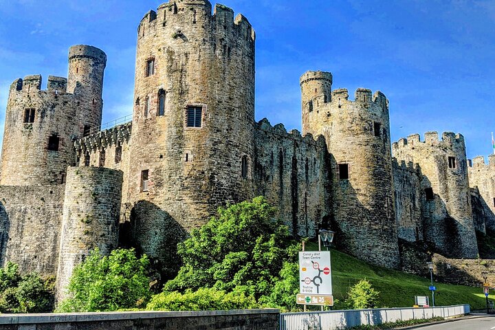 Private Snowdonia’s Mountains, Lakes & Mines Tour