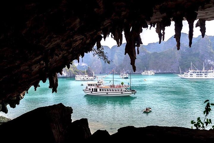 Halong Bay Full-Day Cruise with Lunch Meal, Cave ,Island & Beach