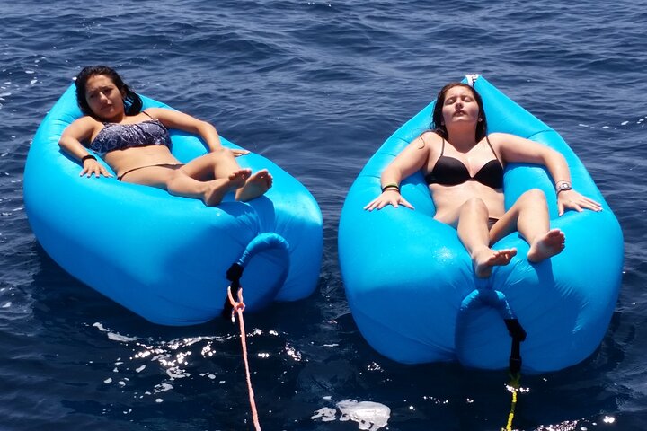 Sailing tour with PAG (AUDIOGUIDE) and typical Sardinian cuisine