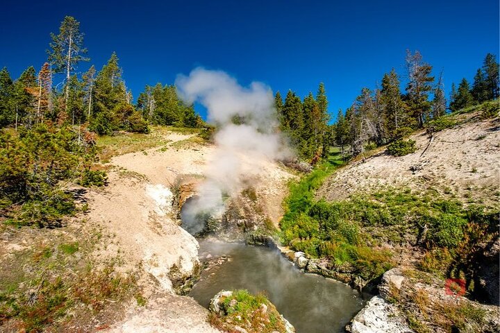 Self-Guided Audio Driving Tour in Yellowstone and Grand Teton