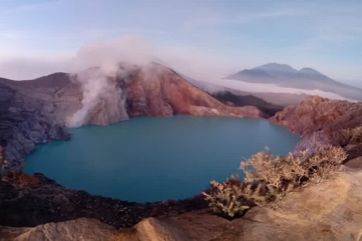 Overnight Mount Ijen Blue Fire Trek Tour From Bali (Private-All Inclusive)