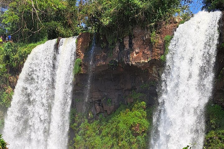 Iguazu Falls: Private Day-tour Brazil & Argentina