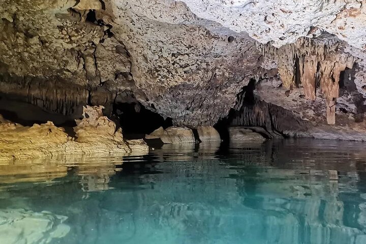 Bonaire CaveTour Climb, Snorkel & Explore the Hidden Gems