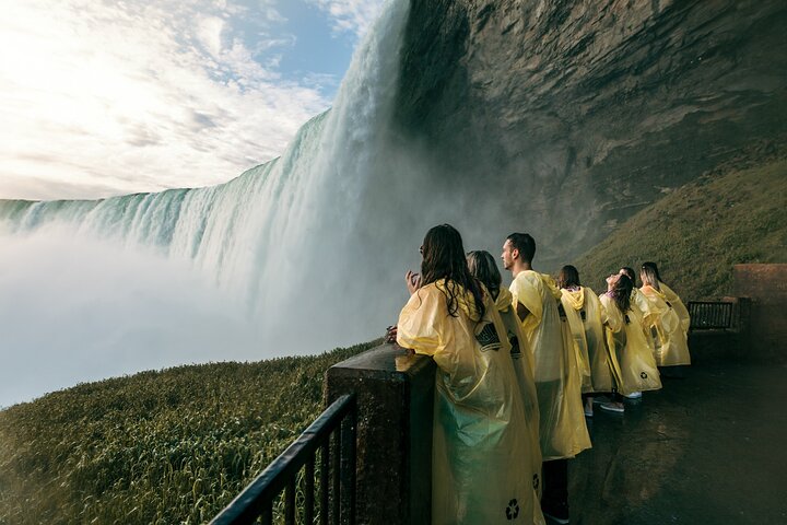 Niagara Falls Tour with Boat Ride & Journey Behind the Falls