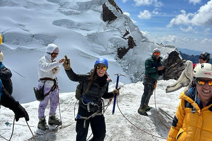 Tour Climbing Nevado Mateo | Your First 5,150 m Summit | 12 Hours