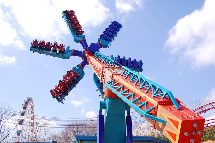 Everland Theme Park Admission Ticket with Transfer from Seoul