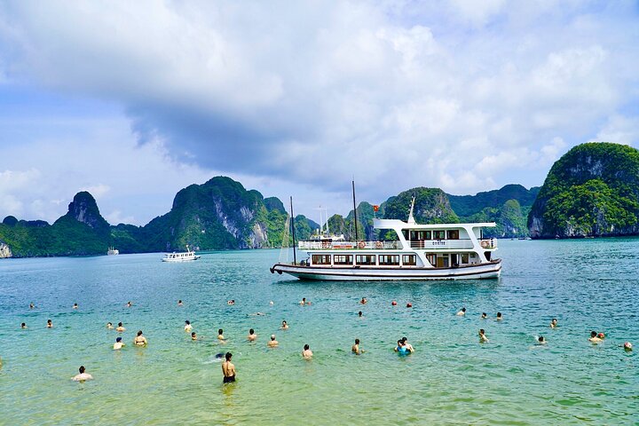 Halong Bay Full-Day Cruise with Lunch Meal, Cave ,Island & Beach