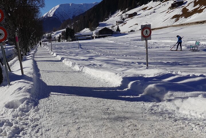 Davos Highlights: Culture, Shopping Streets & Alpine Beauty