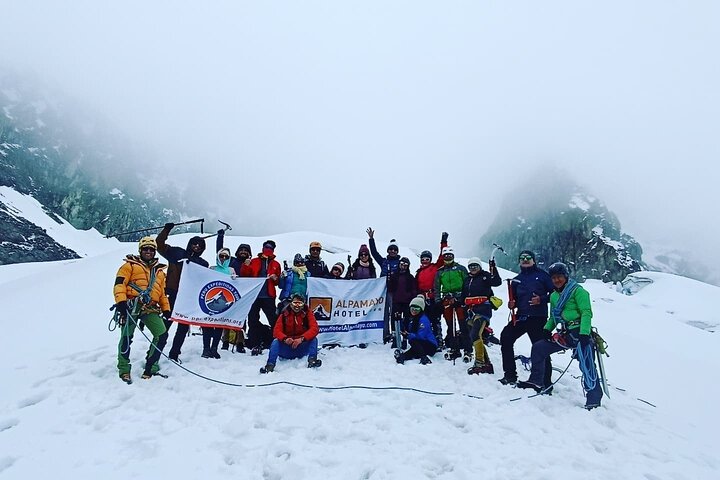 Tour Climbing Nevado Mateo | Your First 5,150 m Summit | 12 Hours