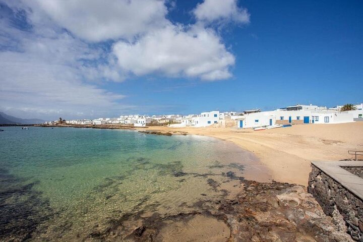 Amazing Jeep Safari at Graciosa Island, Lanzarote