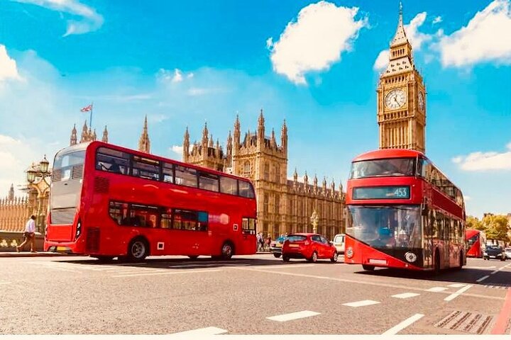 Stansted Airport to/from London - Private with Meet & Greet