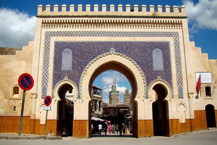 Private Guided Walking Tour of Fes Medina with Local Expert