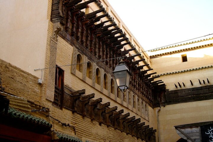 Private Guided Walking Tour of Fes Medina with Local Expert