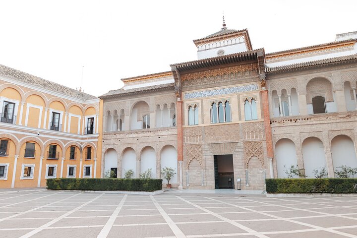 Alcazar of Seville: Exclusive Early Access Tour