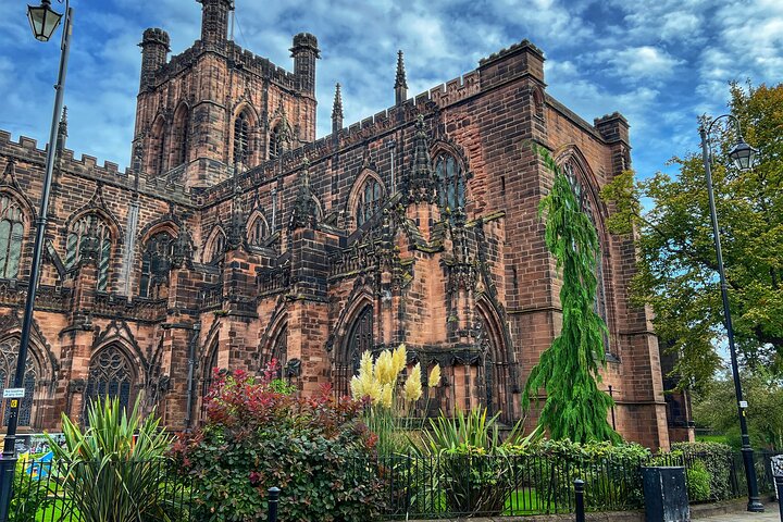 The Heart of Chester Walking Tour - Guided Walk