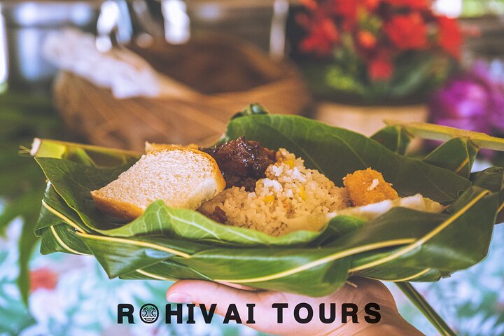 Full-day Lagoon Safari Tour with Lunch in Bora Bora - Shared tour