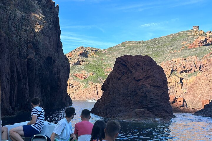 The unmissable Scandola departure from Île-Rousse