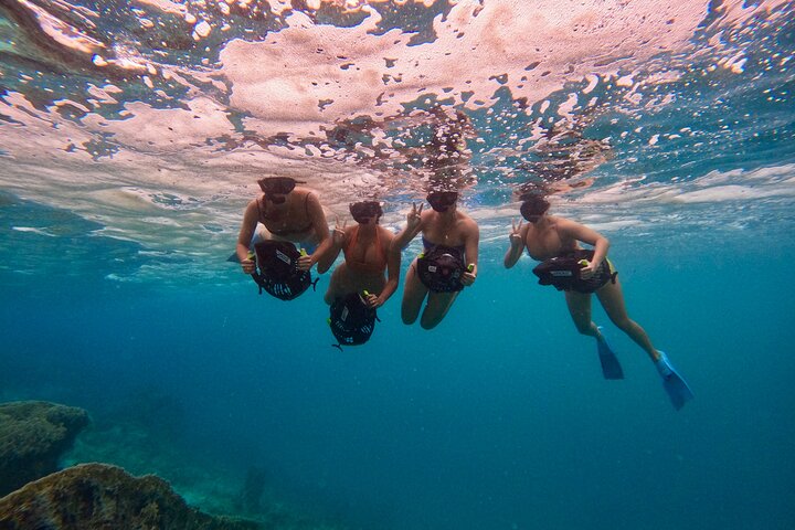 Eco Friendly Sea Scooter Turtle Tour in Rarotonga
