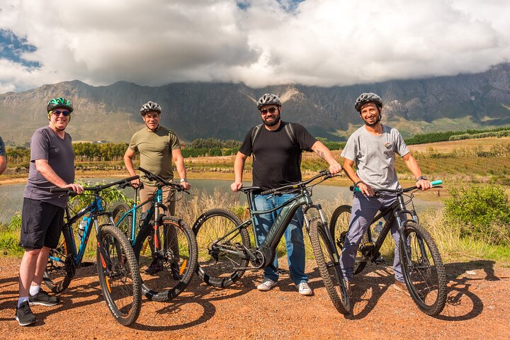 Franschhoek E-bike Ride & Wine w.Lunch