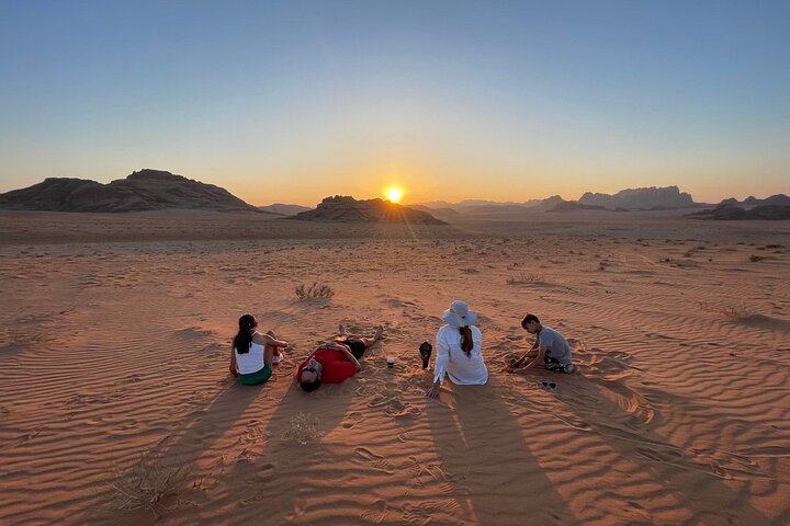 Wadi Rum 4-Hour Sunset Tour - Wadi Rum Desert Highlights