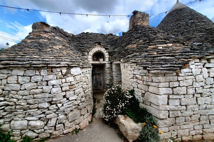 From Lecce : Alberobello, Locorot., Ostuni, guided tour, 2 Testings