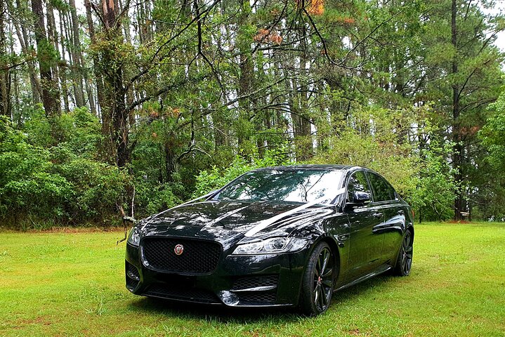 Limoroo Luxe Private Transfers to The Blue Mountains Australia