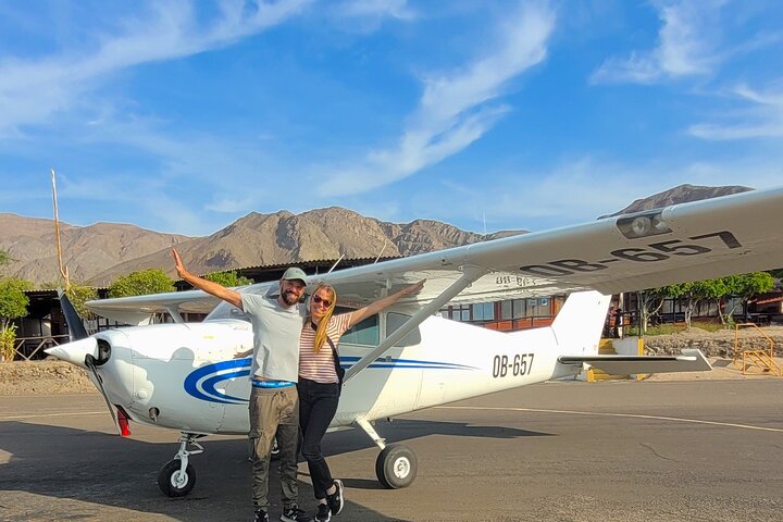 Nazca Lines Flight Fly with the Experts – English-Speaking Guide