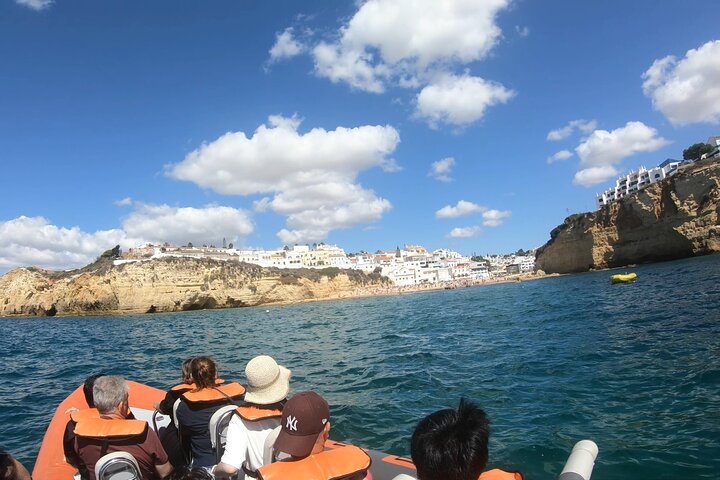 Boat trip to the caves of Benagil