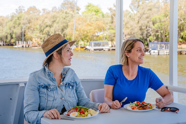 Murray River Lunch Cruise
