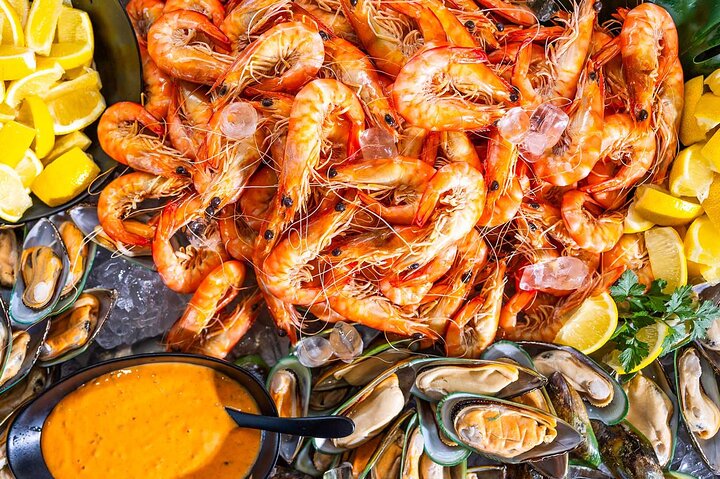 Gold Coast Buffet Lunch Sightseeing Cruise
