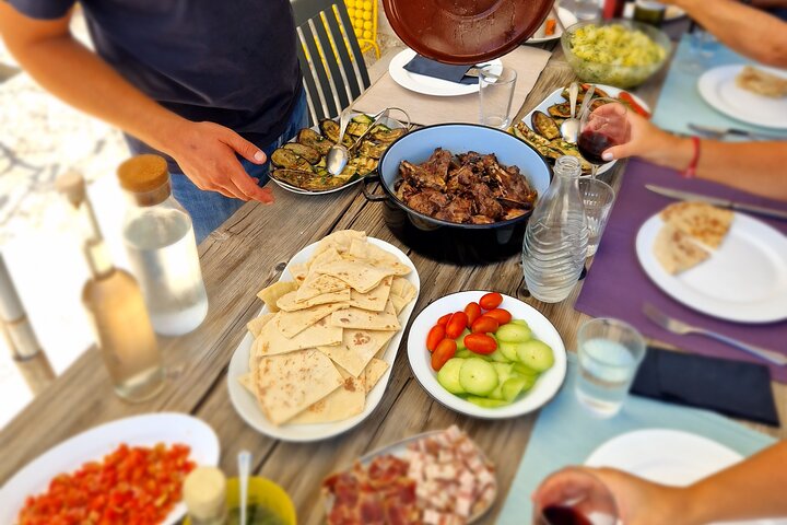From farm to table : Cooking class on island Brac