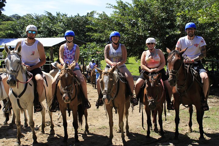 Guanacaste Zipline, Horseback & Hot Springs – All Inclusive