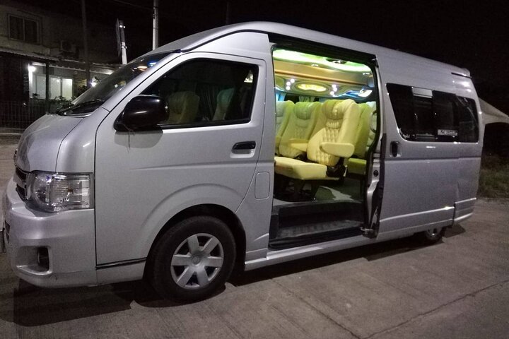Tokyo Haneda Airport (HND) to Yokohama Port - Private Transfer