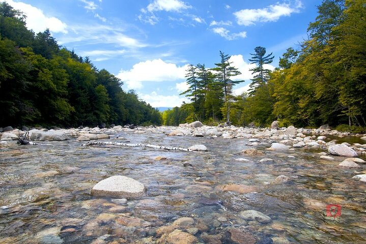 Self-Guided Audio Driving Tour in Kancamagus Highway
