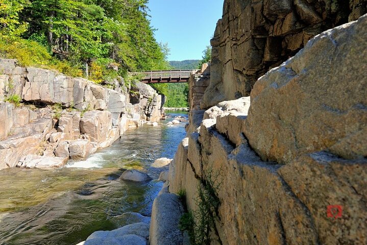 Self-Guided Audio Driving Tour in Kancamagus Highway