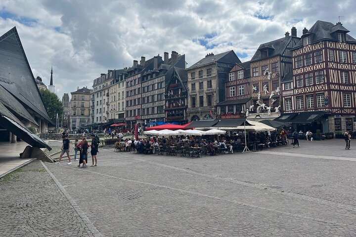 e-Scavenger hunt Rouen: Explore the city at your own pace