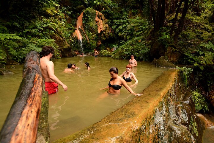Discover São Miguel: Full Day Fogo and Sete Cidades with lunch
