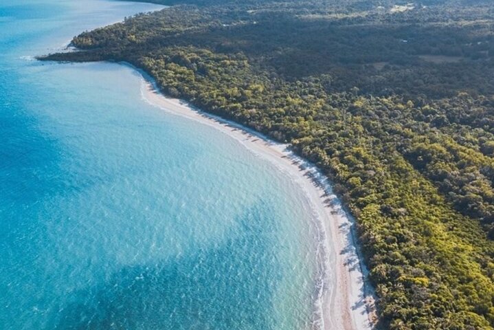 Private Transfer - Cairns Airport to/from Port Douglas